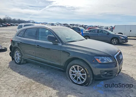 2011 Audi Q5 Premium Plus z USA, uszkodzony, nr VIN WA1VFCFP1BA079051